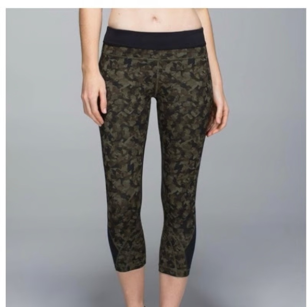 LULULEMON MYSTIC JUNGLE LEGGINGS